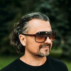 Плиточник в Харкові